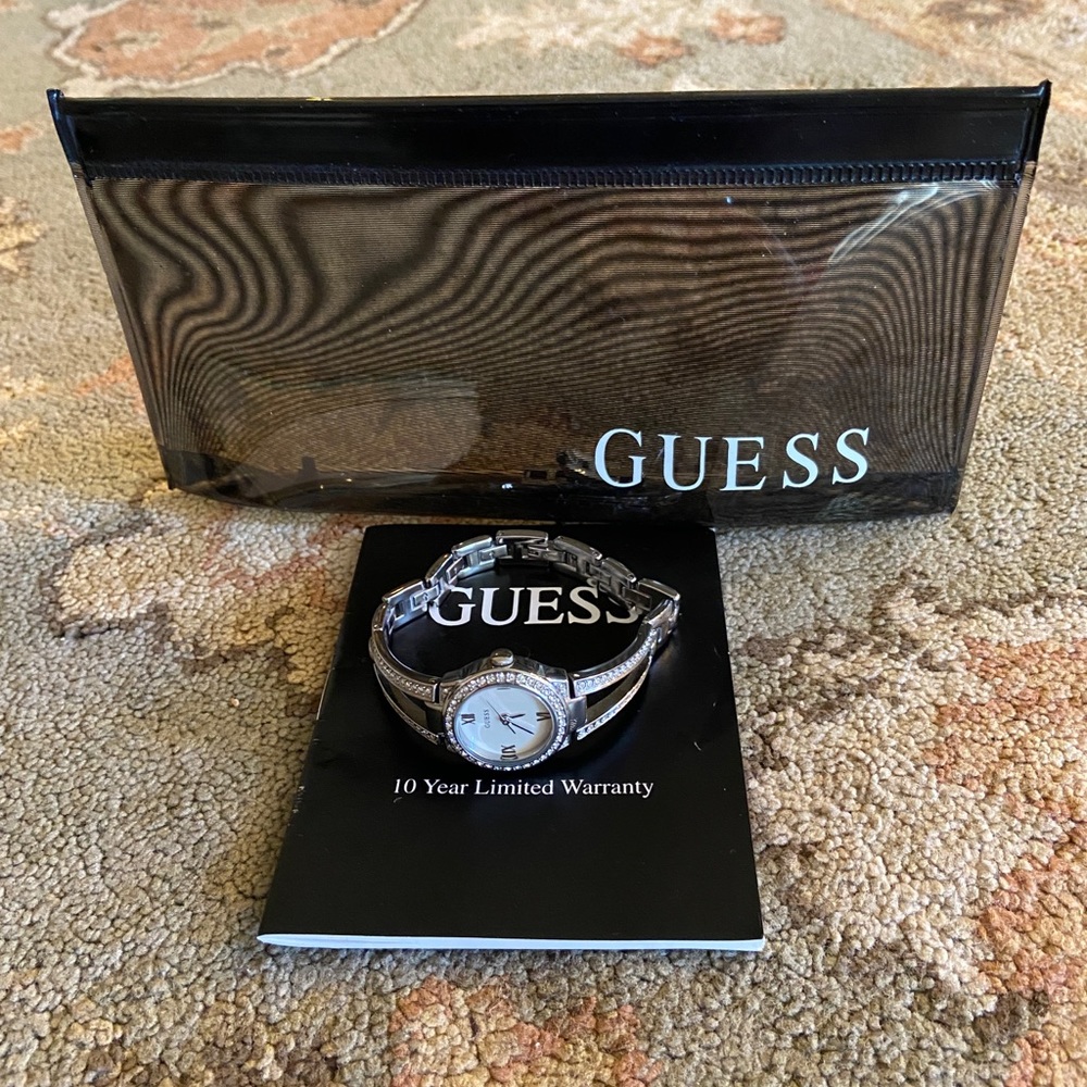 Guess watch very beautiful